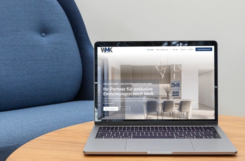 Website WMK Manufaktur auf dem Laptop